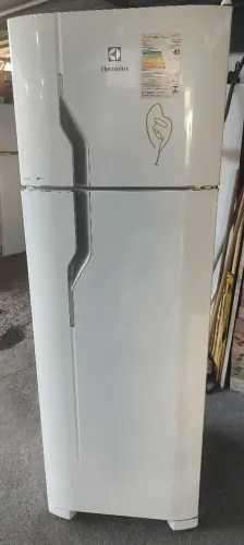 GELADEIRA ELECTROLUX DUPLEX SEMI NOVA