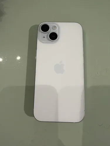 IPHONE 15 - 128G - Branco - 82% Bateria