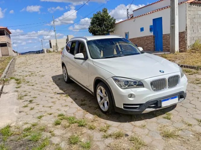 BMW X1 Sdrive 20I 2.0/2.0 TB Acti.flex Aut. 2014
