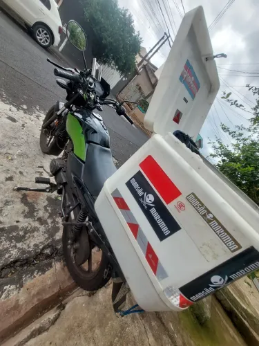 Bau mottu 80 Litros + suporte
