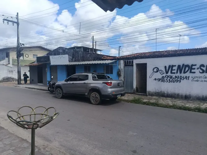 Excelente Imóvel Comercial / Residencial - Ótima Localização na Rua Principal