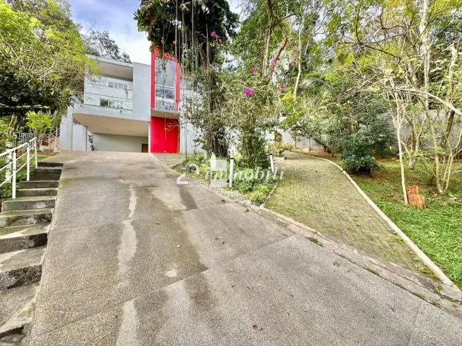 Casa à venda em Embu das Artes, Moinho Velho, com 3 suítes, com 455 m², Vila Real do Moinh