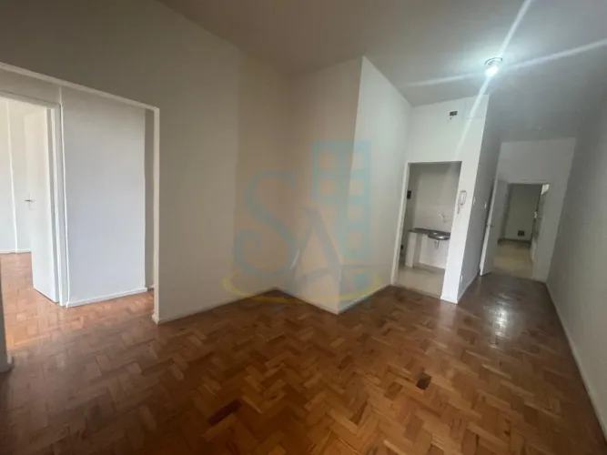 Apartamento à venda no Centro de Belo Horizonte-MG: 3 quartos, 1 sala, 2 banheiros, 76,00 