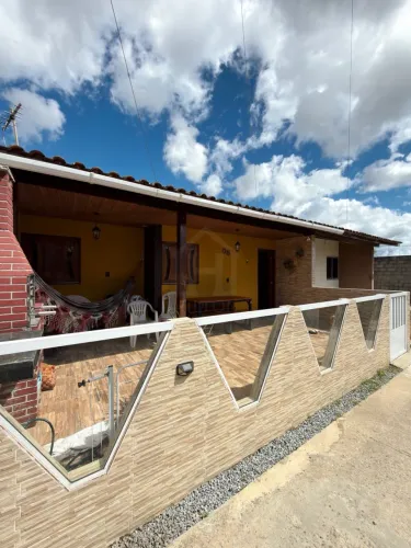 CASA REFORMA NO CONDOMÍNIO JARDIM TROPICAL NA CIDADE UNIVERSITÁRIA