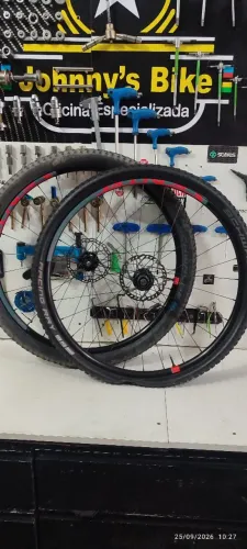 Rodas MTB 29 SENTEC ULTIMATE BOOST TUBELLES