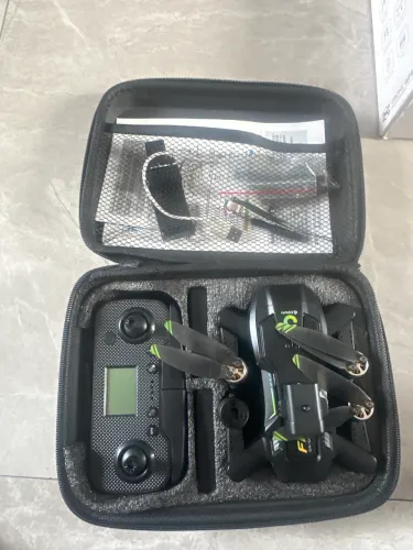 Drone Genai com GPS controle com tela defeito