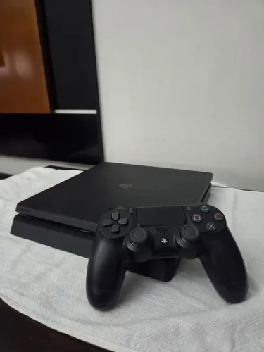 PS4 slim 500gb - Versão 13.52