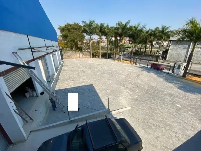 GALPÃO 750 M² TERRENO 2.400 M² DOCAS PÁTIO LADO AYRTON SENNA JD SANTA LÚCIA PIMENTAS GUARU