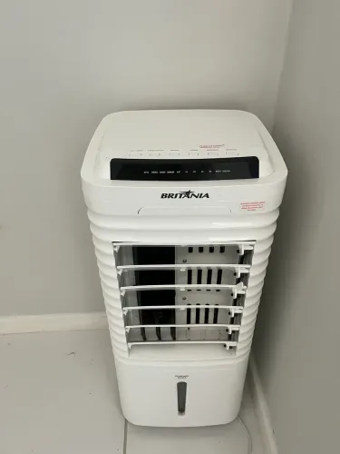 Climatizador Britânia usado pouquíssimo 