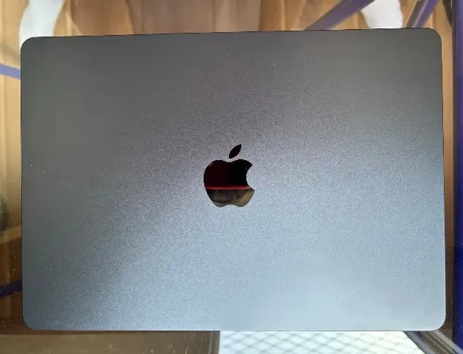 MacBook Air M2 13" Midnight (8GB/256GB) - Bateria 143 Ciclos / 89%