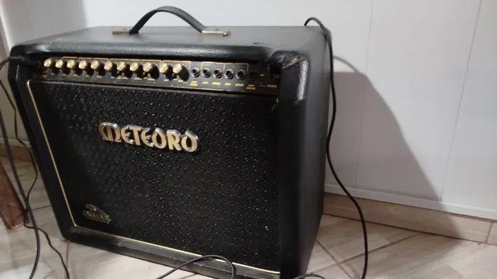 Amplificador Meteoro Jaguar