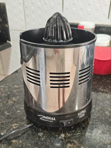 Vendo espremedor de frutas Mondial
