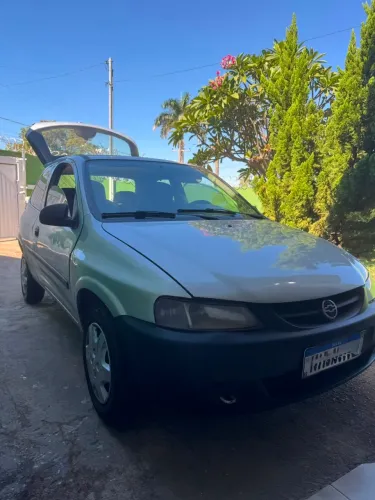 Chevrolet Celta Life 1.0 MPFI VHC 8V 3P 2005