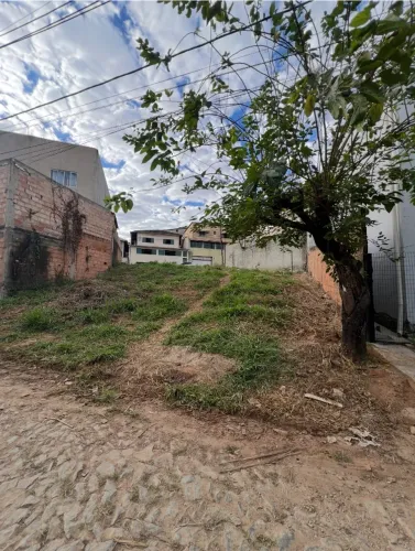 Vendo lote bairro Xangrila