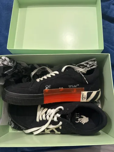 Off White Vulcanized