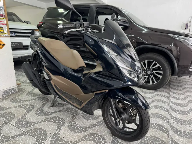 Honda Pcx 160 DLX 2025