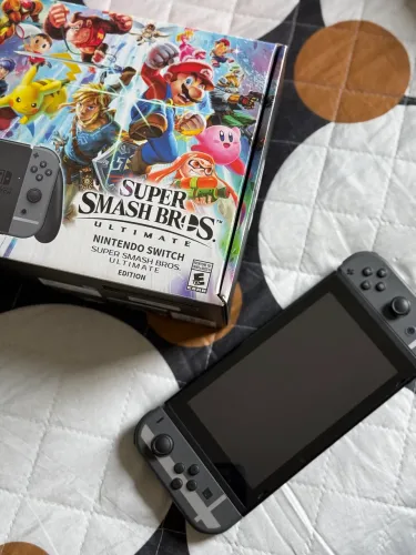 Nintendo Switch V1 Super Smash Bros