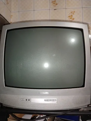 Tv Philips modelo antigo, funcionando!