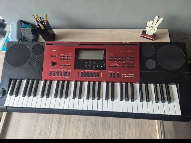 Teclado Cásio CTK-6250
