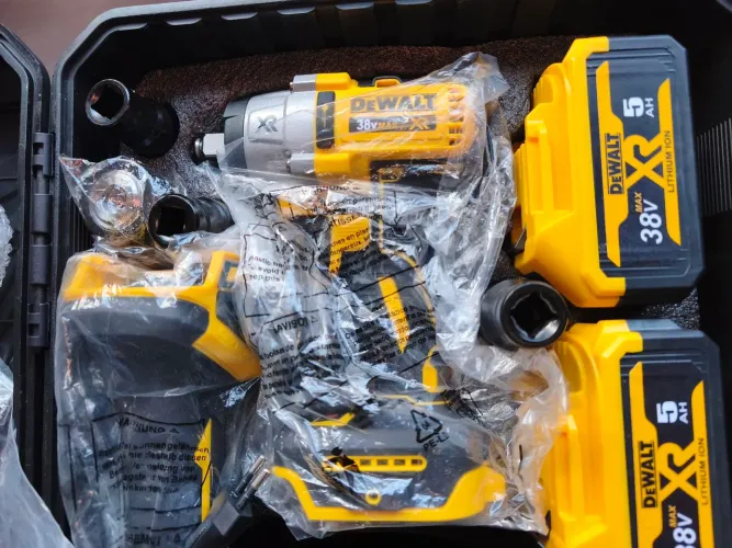 Kit Dewalt novo nunca usado 38v