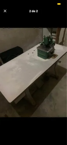 Máquina de costura industrial overlock