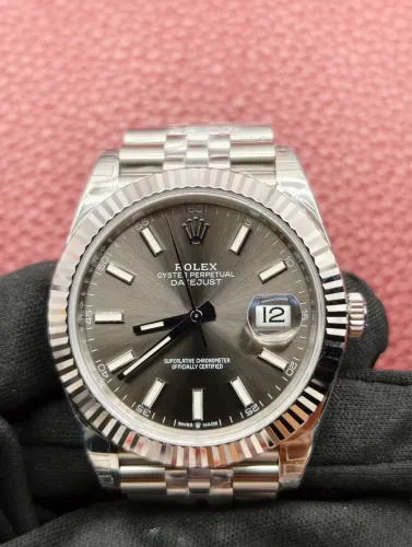 Rolex Datejust 41mm Grey Dial