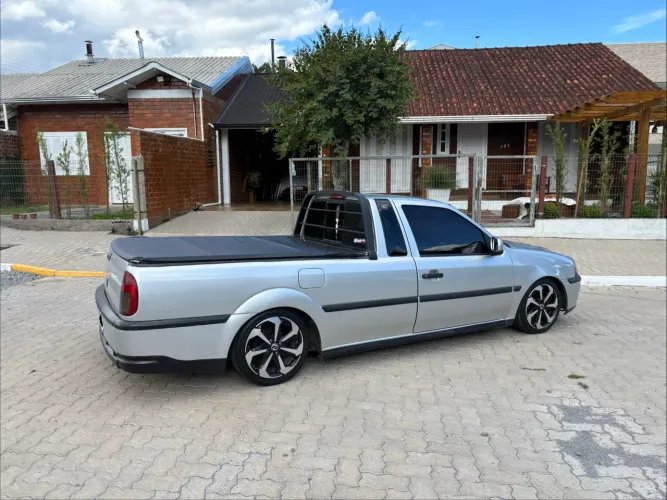 Volkswagen Saveiro Super Surf 1.6 MI Total Flex 8V 2004
