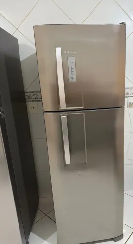 Geladeira Electrolux DFX42 Frost Free - 370 litros