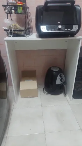 Mesa básica 70x40cm e 75cm de altura