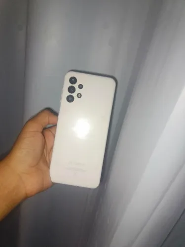 Celular A13 (usado)