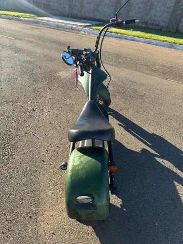 Vende scooter elétrica estilo wolidey 