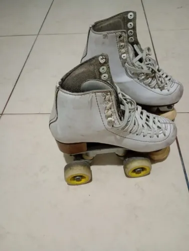 Patins profissional n.37 e 38