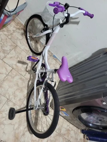Vendo bicicleta caloi pouco usada
