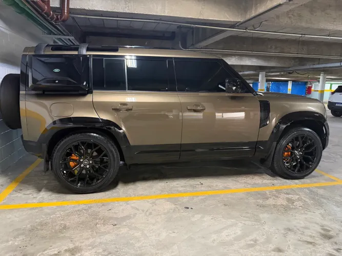 Land Rover Defender 110 2.0 Turbo SE SI4 AUT 2020
