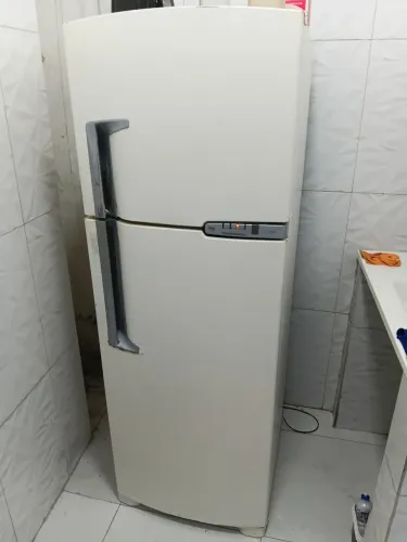 Geladeira Brastemp bivolt