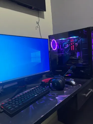 PC GAMER ( se quiser o setup inteiro chama na negociação)