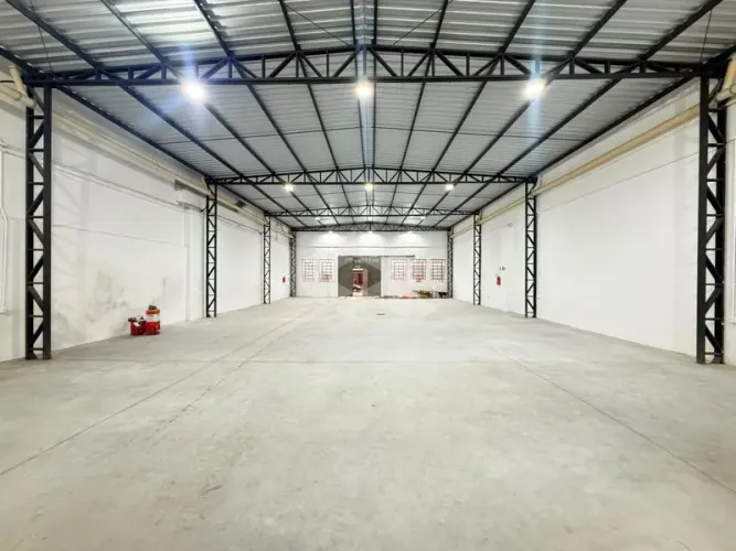 Depósito 400M² - para Alugar