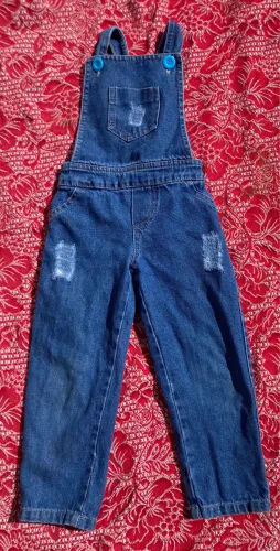 Macacão Jardineira jeans 2/3 anos menino