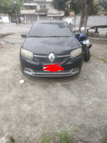 Renault Logan Dynamique Hi-flex 1.6 8V 4P 2014