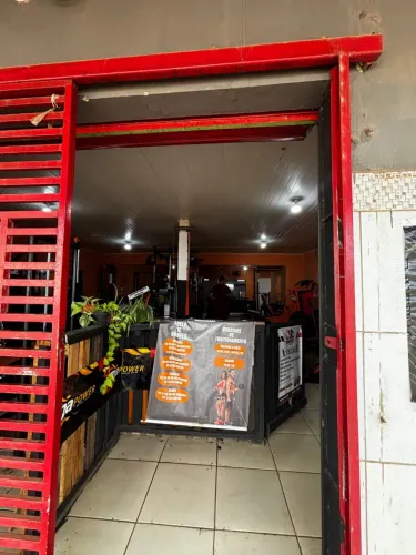 vendo ponto comercial, sem os equipamentos, apenas o ponto.