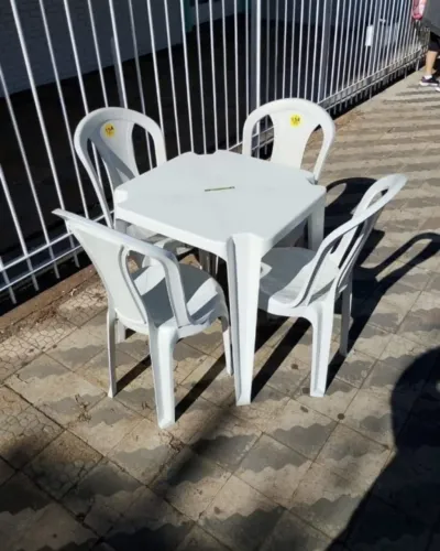 JOGO DE MESA BISTRO TOPMIL BRANCA 154KG (NOVO)