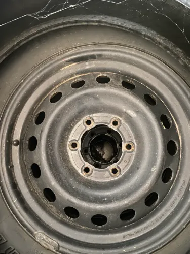 Aro 17 Hilux de ferro 