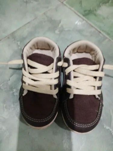 Sapatenis para bebê