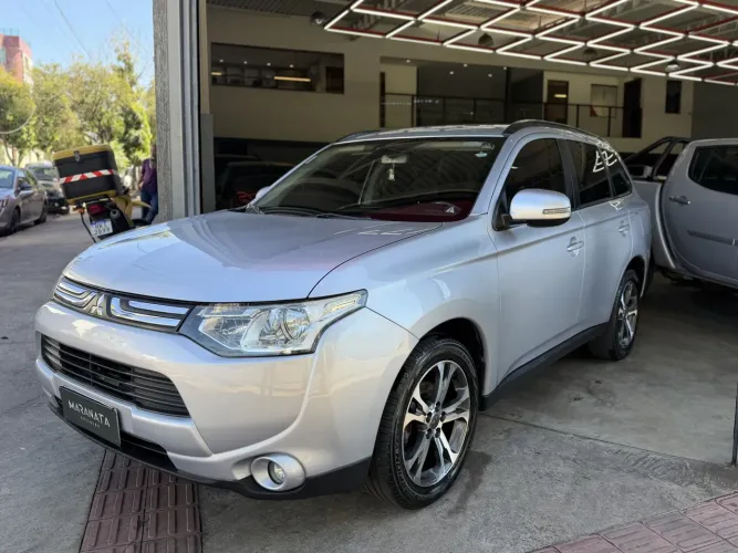 Mitsubishi Outlander Sport GLS 2.0 16V Flex AUT 2014