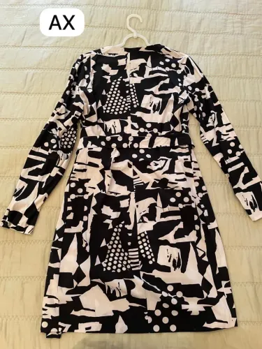 Vestido Armani transpassado excelente estado.