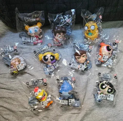 Coleção completa burger king cartoon network lacrada