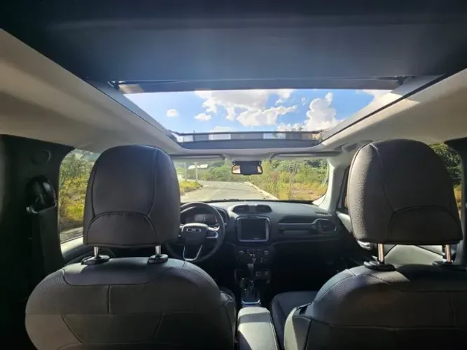 Jeep Renegade Sahara T270 1.3 TB 4X2 Flex AUT 2025