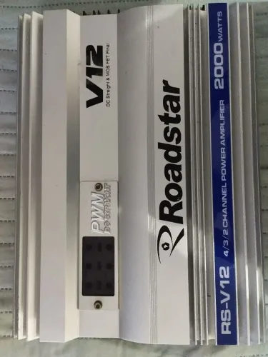 Caixa som automotivo  + módulo Rodstar V12 2.000W