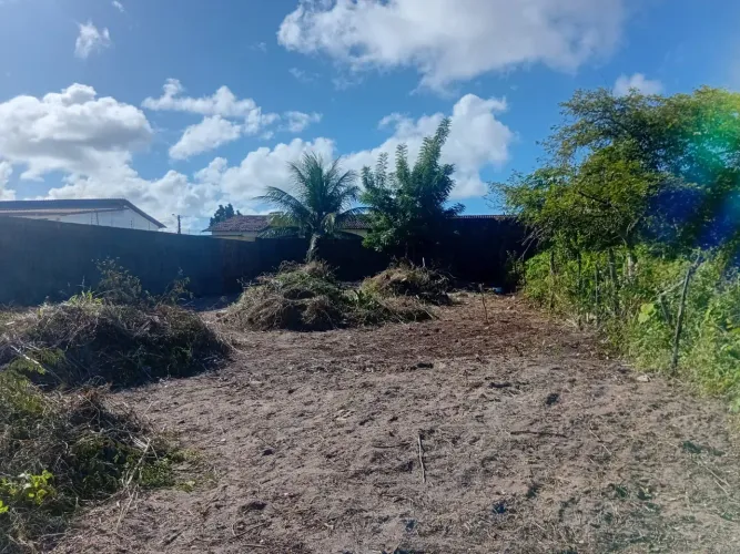 Terreno 12 x 30 metros (360 m²) localizado no bairro Nova Esperança.
