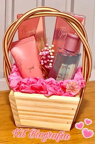 Cestas. Kit MINIATURA BIOGRAFIA NATURA. NUMA LINDA CESTINHA R$:89,99